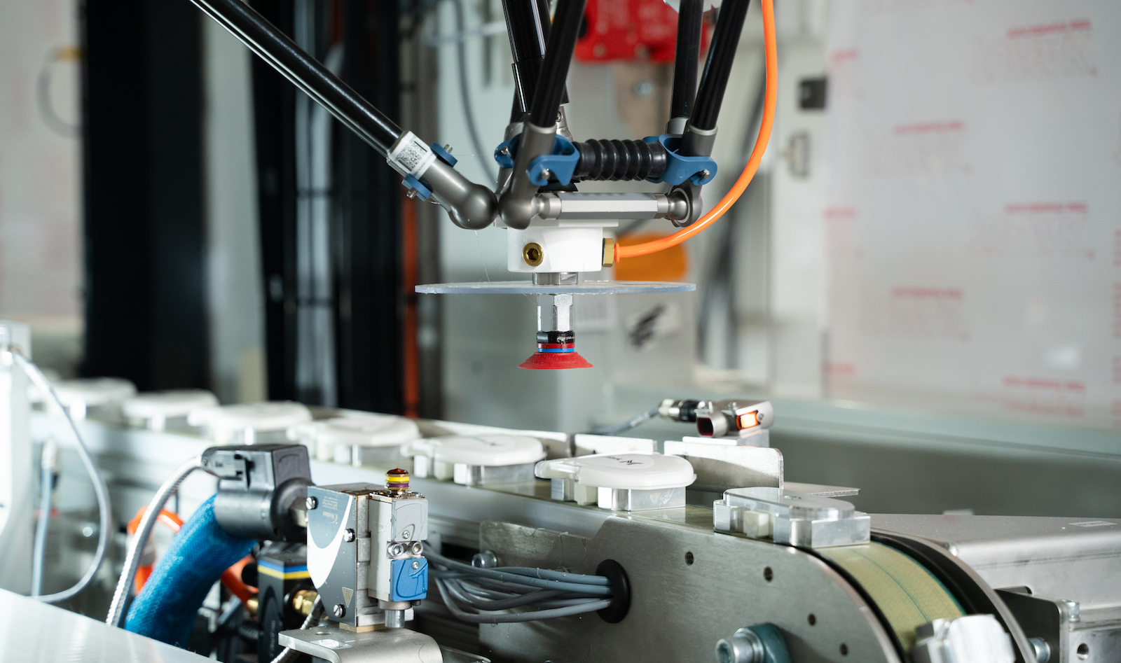 Automation with wet wipe lidder
